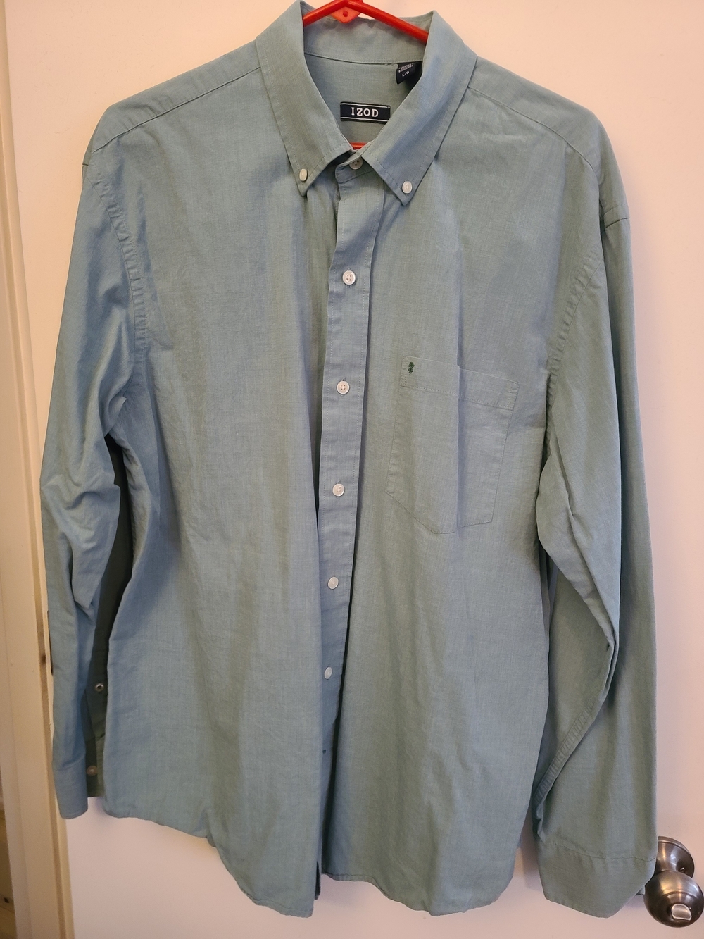 Izod Men's Sage Green Button-Down Oxford Shirt
